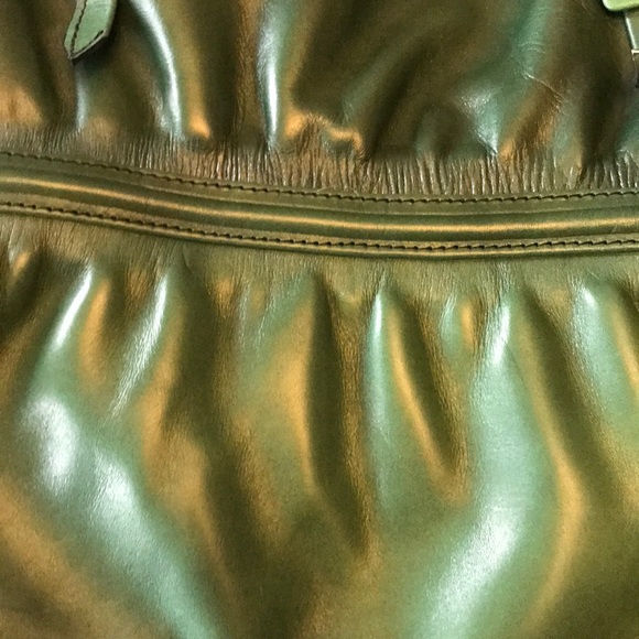 Vintage green leather handbag - Picture 5 of 14